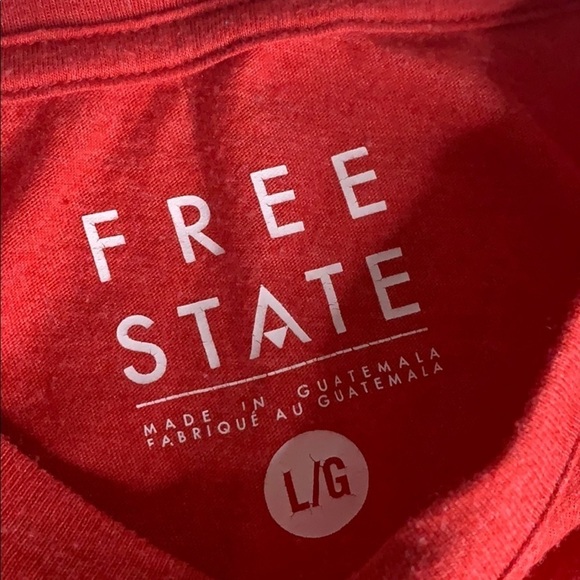 Free State Strong As Hell Graphic Short sleeve T-shirt red tee large - Picture 3 of 6